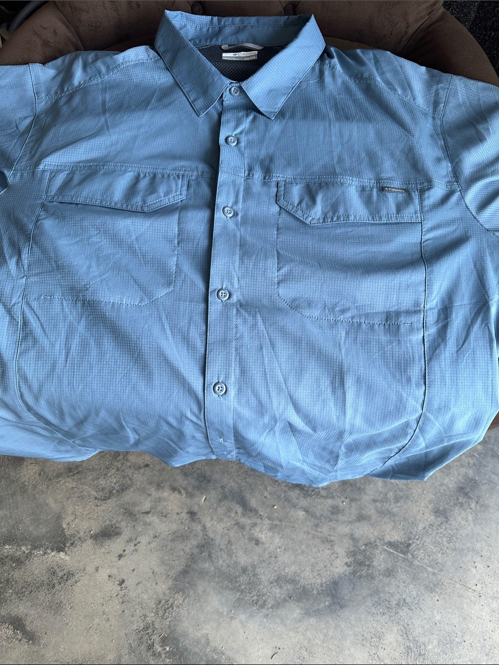 Columbia Men's Sky Blue Short-Sleeve Button-Down Shirt